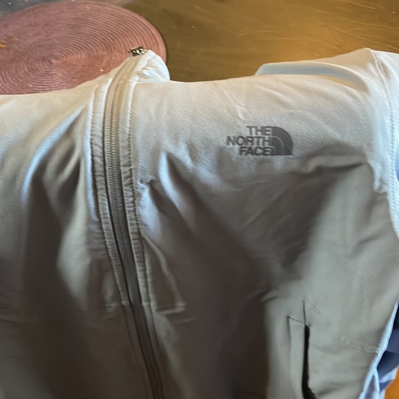 Brand new The North face  shelbe 3/4 length insulated jacket - Picture 2 of 4